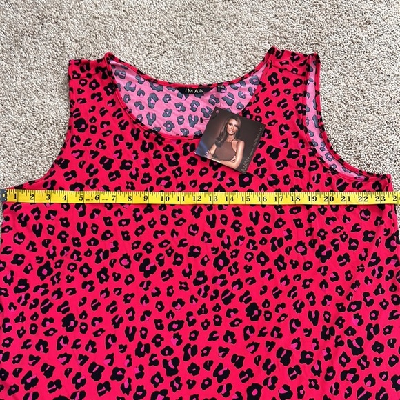 New! IMAN SZ 2X animal print sleeveless top. - Picture 6 of 8